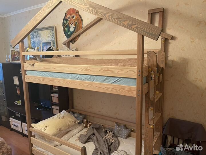 Двухъярусная кровать бу