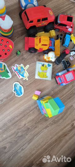 Развивающие игрушки, машинки
