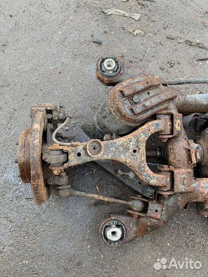 Балка подвески задняя Land Rover Range Rover