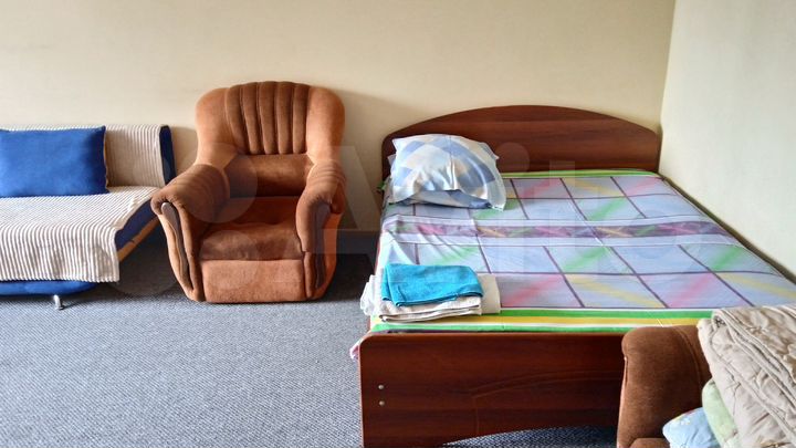 1-к. квартира, 42 м², 3/9 эт.