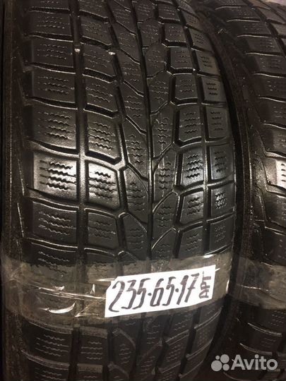 Dunlop SP Winter Sport 400 235/65 R17 104H