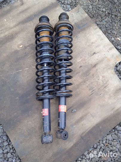 Задняя стойка Шкода Фелиция 1.6