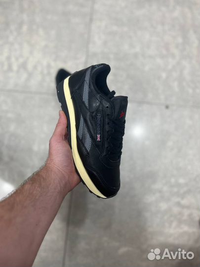 Мужские кроссовки reebok