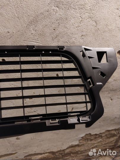 Решётка в бампер Renault Duster (1 покаления)
