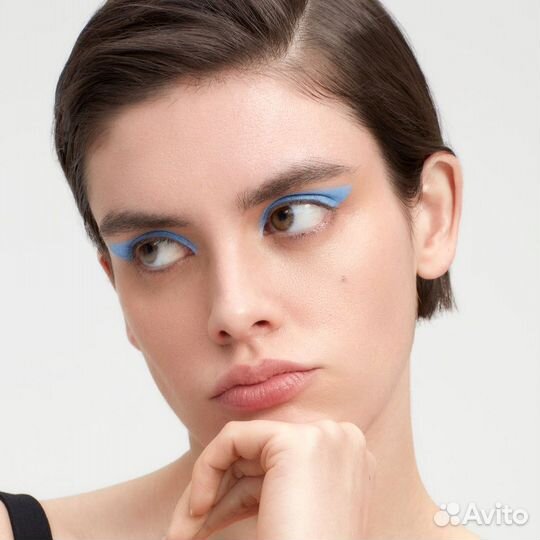 Тени-Карандаш Victoria Beckham Cornflower