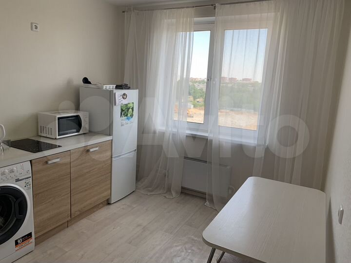 2-к. квартира, 55 м², 8/10 эт.