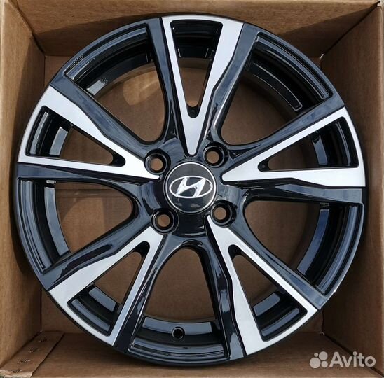 Hyundai Solaris, Kia Rio R15 новые