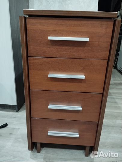 Стол раздвижной