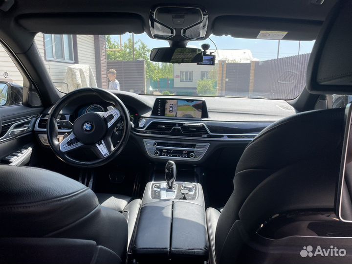 BMW 7 серия 3.0 AT, 2018, 98 000 км