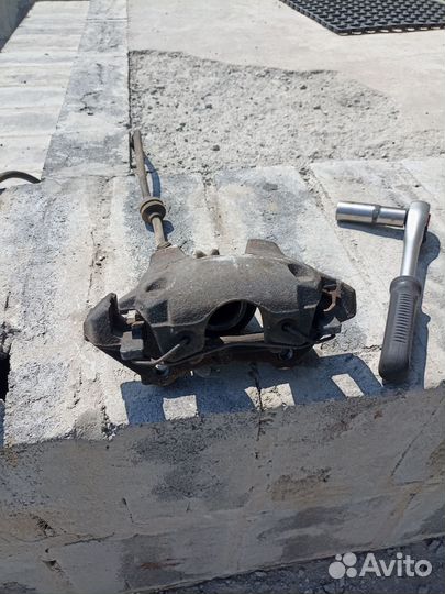 Суппорт передний лада х рей