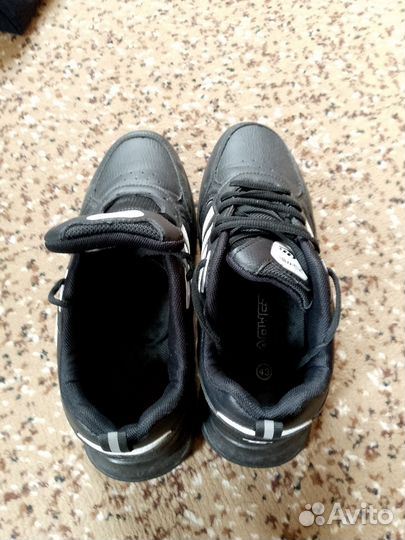 Кроссовки мужские
