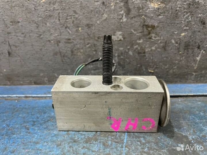 Клапан кондиционера Nissan Qashqai J10