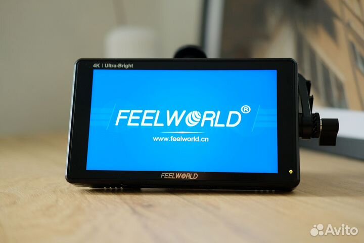 Накамерный монитор feelworld LUT 6