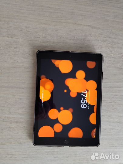 Apple iPad (2018) 32GB Wi-Fi