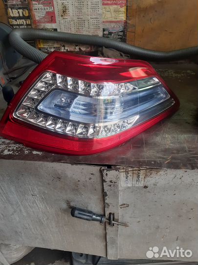 Задний правый фонарт нисан тиана J32 рестайлинг