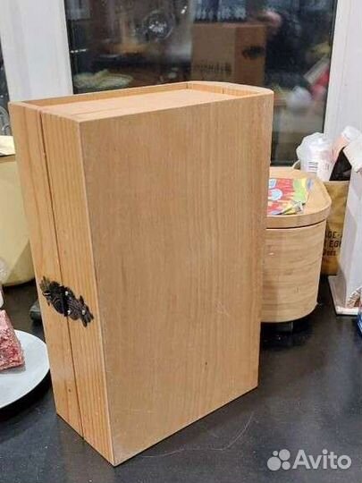 Деревянная шкатулка-книга из Германии
