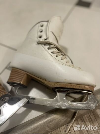 Фигурные коньки jackson elle