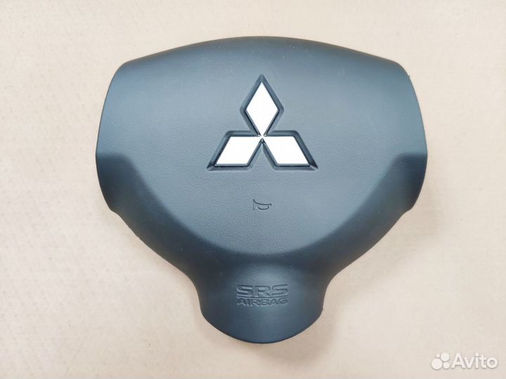 Заглушка руля Mitsubishi Lancer 10