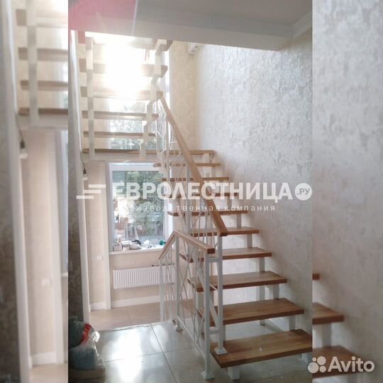 Лестница на второй этаж