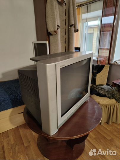 Продам телевизор
