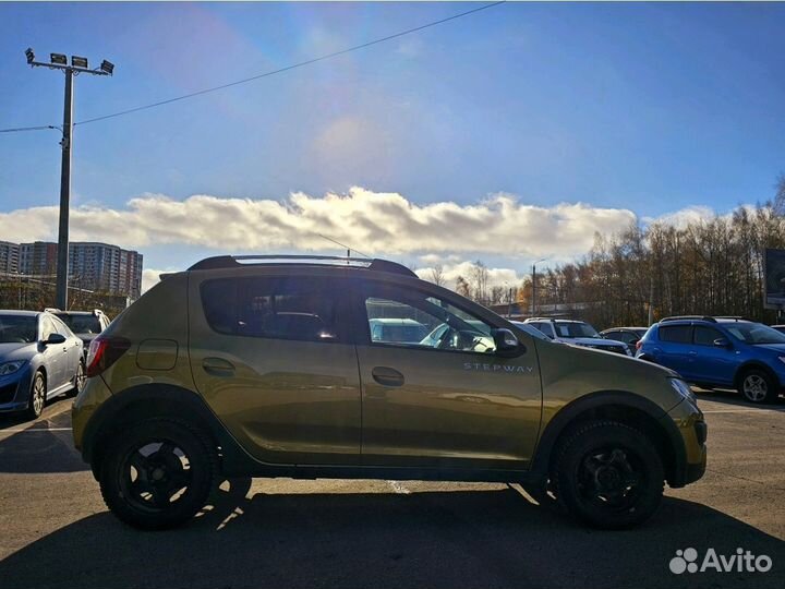 Renault Sandero Stepway 1.6 МТ, 2016, 115 156 км