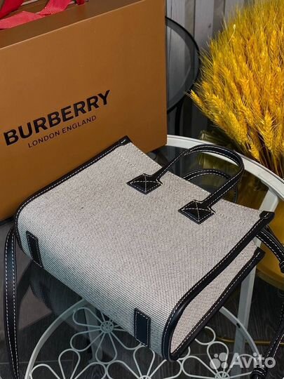 Сумка тоут burberry