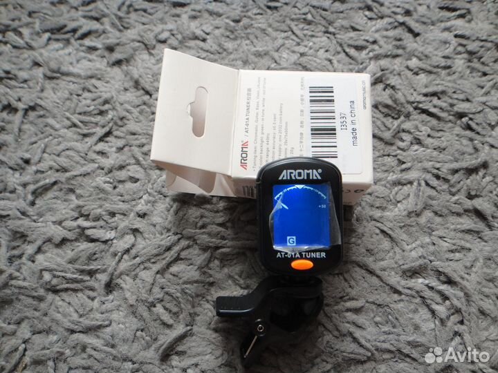 Тюнер для гитары aroma AT-01A