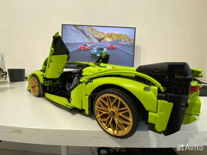 Lego Technic Lamborghini 42115