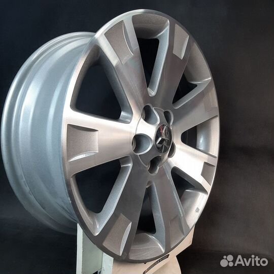 Литые диски R18 5x114.3 Mitsubishi арт. 25-27