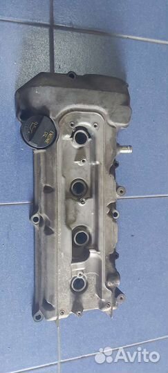 Клапанная крышка Suzuki гбц