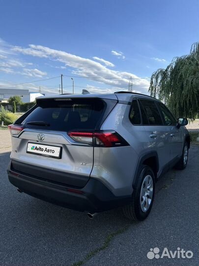 Toyota RAV4 2.5 AT, 2019, 112 000 км