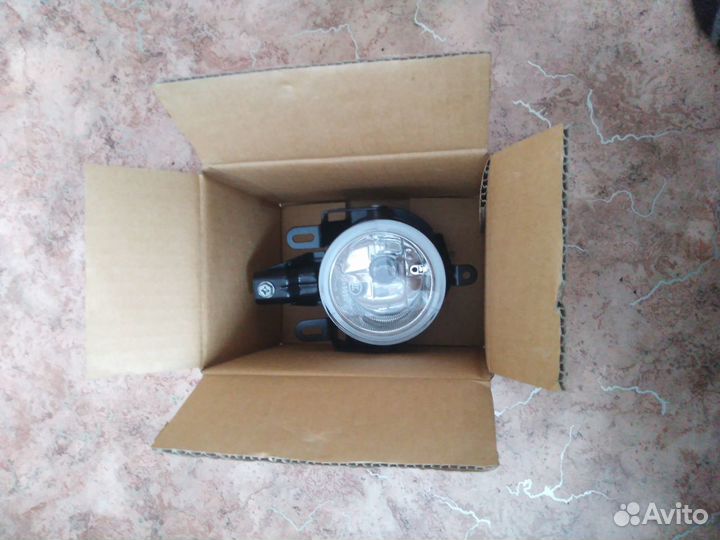 Противотуманные фары mitsubihi padjero V73W, V75W