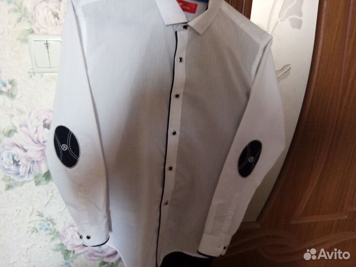 Рубашка белая