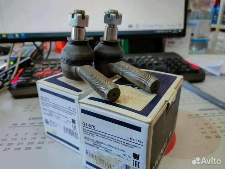 Наконечник рулевой мерседес 100 автобус правый