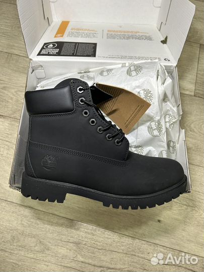 Ботинки timberland black на руках