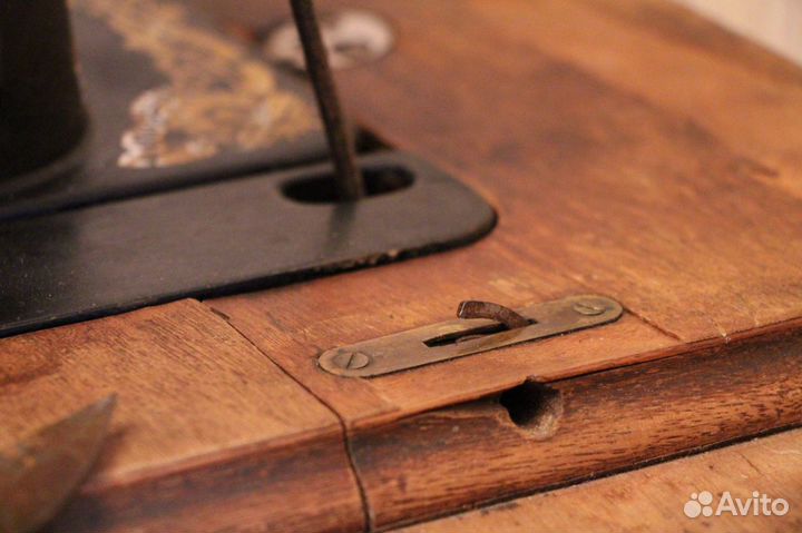 Швейная машинка Зингер (Сингер)