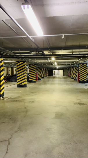 Машиноместо