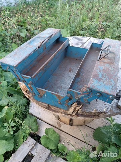 Ящик для инструмента металлический СССР