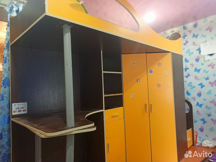 Двухъярусная кровать бу