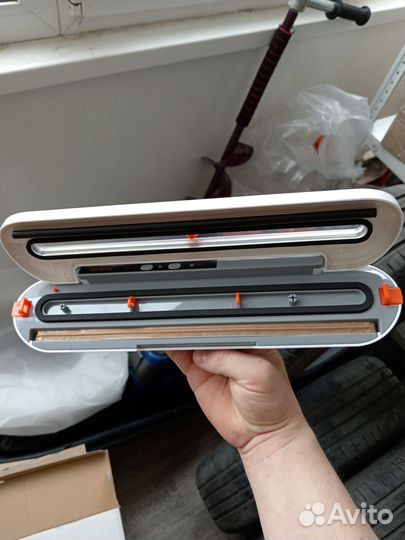 Вакуумный упаковщик