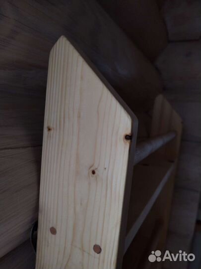 Книжные полка монтессори