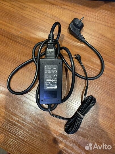 Зарядка для ноутбука asus
