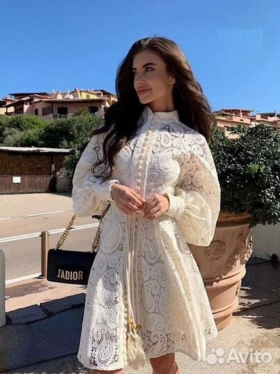 Кружевное платье