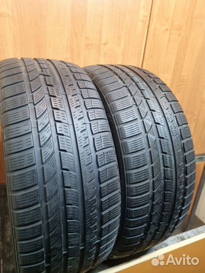 Momo North Pole W2 225/45 R18