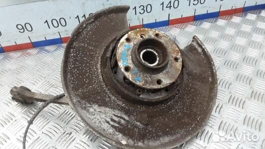 Ступица задняя левая BMW 6 E63/E64 (OPH01MH01)