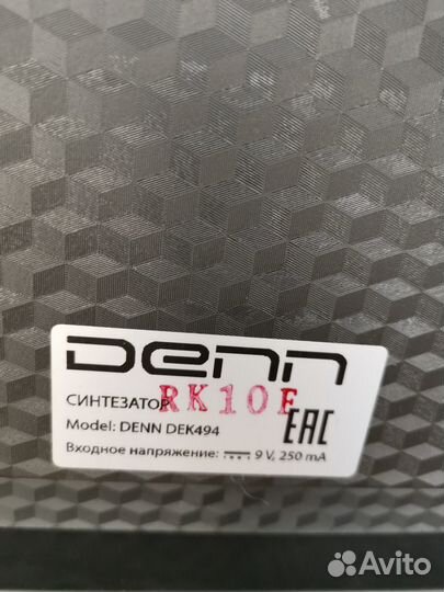 Cинтезатор Denn dek 494