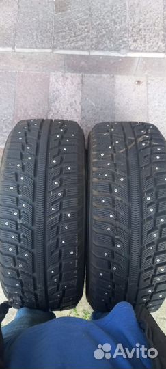 Kumho I'Zen KW22 215/55 R16 97T