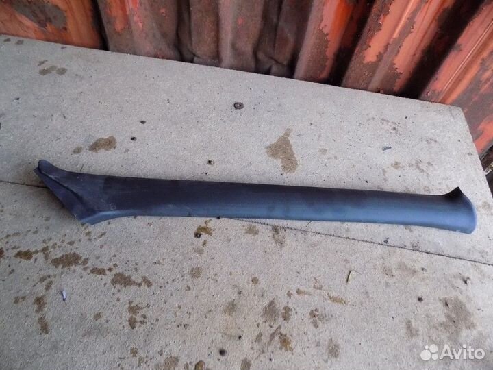 Обшивка стойки Fiesta 1995-2000