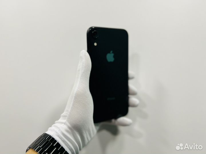 iPhone Xr, 64 ГБ