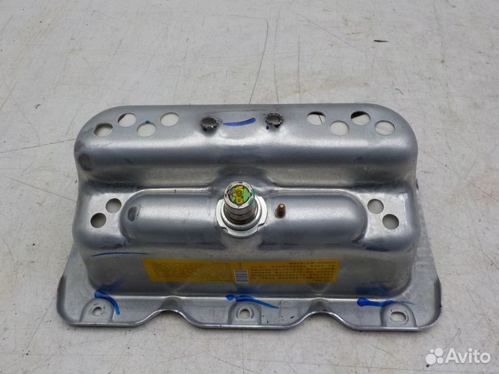 Подушка безопасности переднего пассажира на Ford EcoSport 1783115